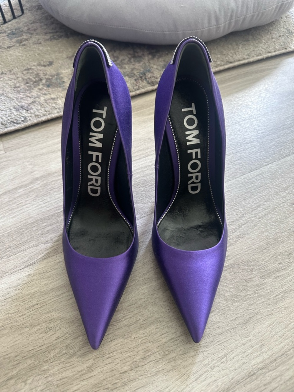 Tom Ford 110mm Iconic T Crystal-Embellished Pumps Size 37 MSRP $1,450